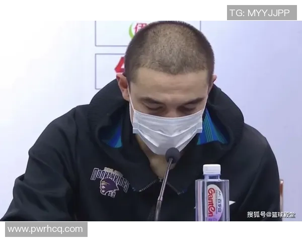 小贾反思三分犯规影响比赛表现强调关键时刻需增强纪律性 小贾反思三分犯规影响比赛表现强调关键时刻需增强纪律性